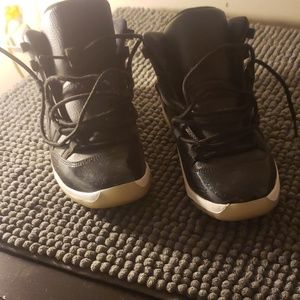 Jordan 11s deadstock